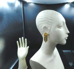 10 GOLD FIL DANGLY EARS